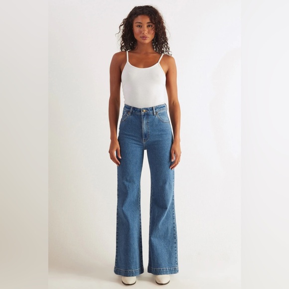 Rolla’s Eastcoast Flare - BRAND NEW 10 - Picture 1 of 7